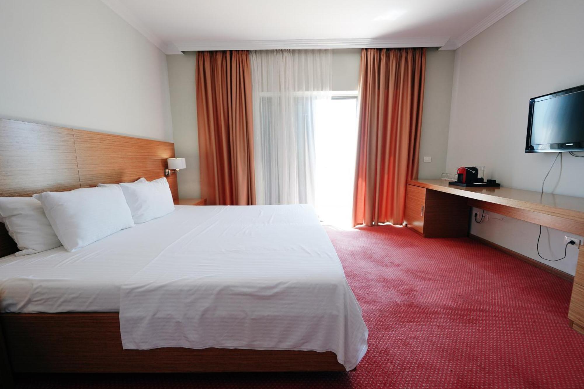 Jaroal 4* Saranda