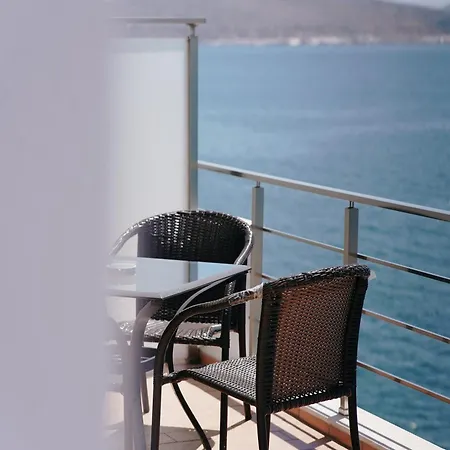 Hotel Jaroal Saranda Extérieur photo
